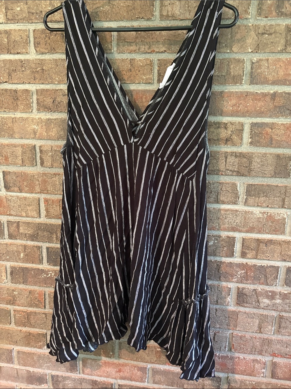 American Threads Black and White Striped V-Neck Tunic